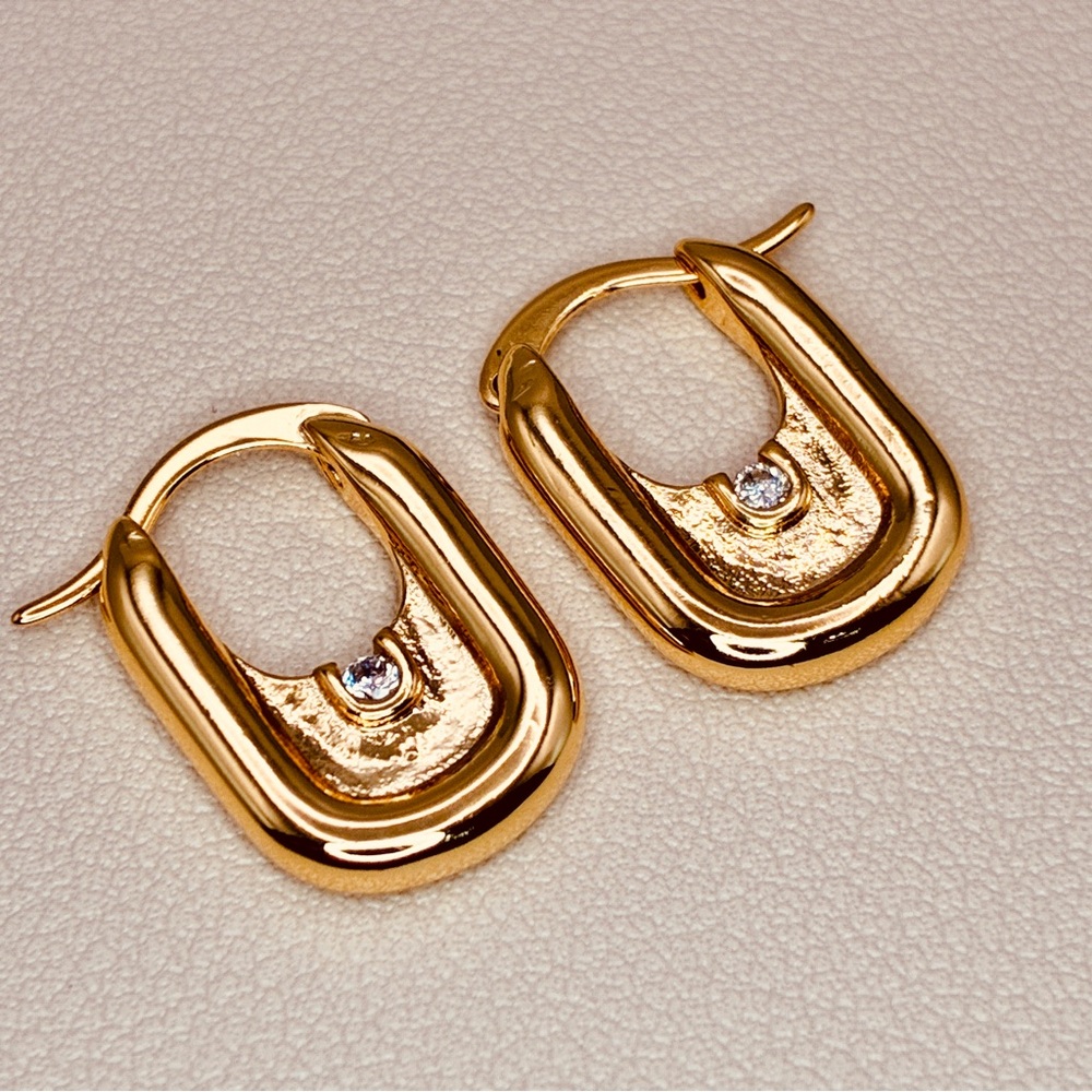 Stylish Gold Oval Clip Huggie Hoop Earrings with Crystal Detail